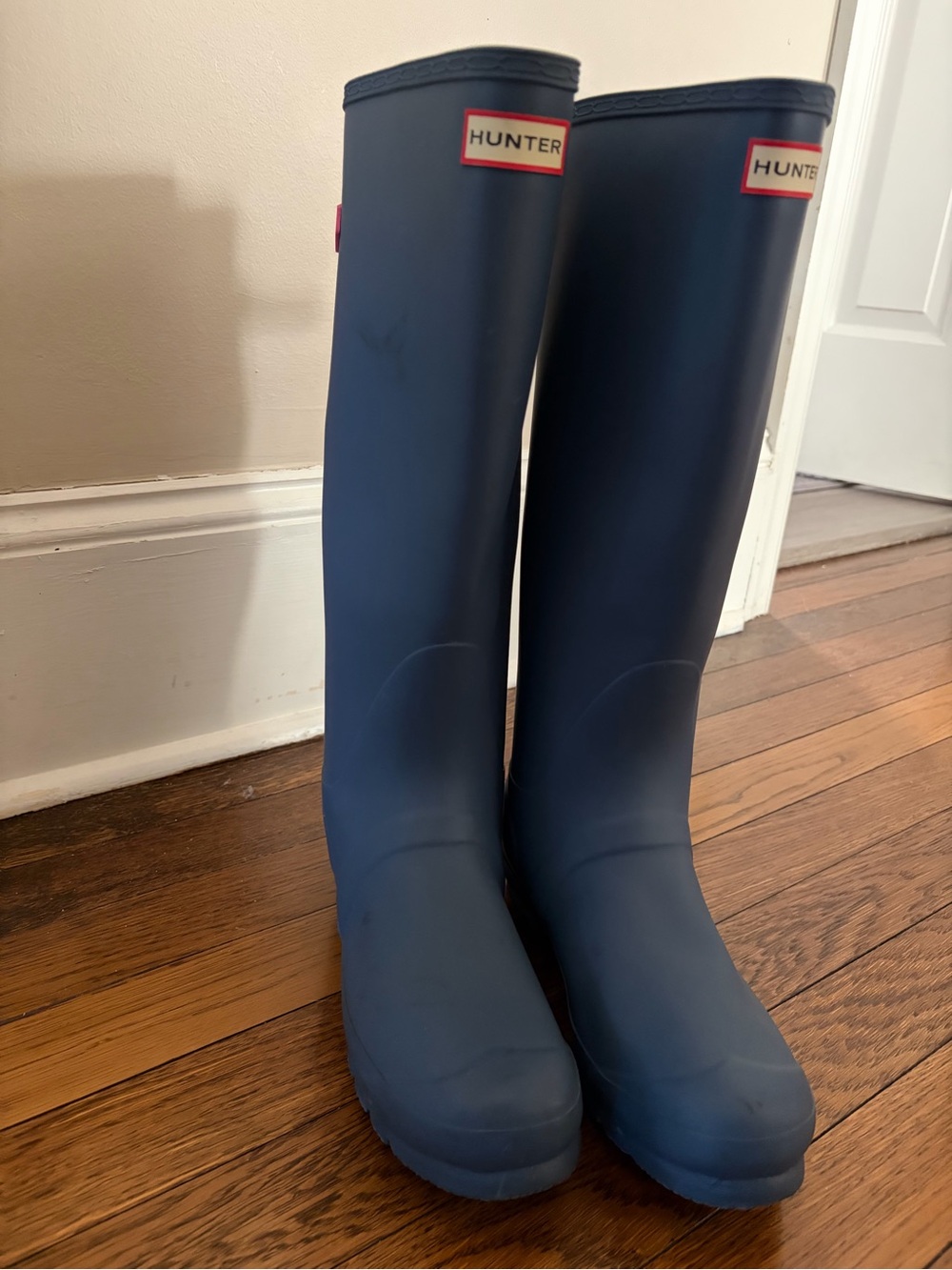 Hunter Navy Rain Boots with pink buckle